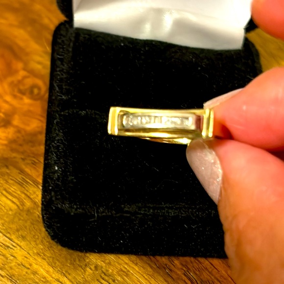 Baguette Diamond Ring Heavy solid real Gold - Picture 5 of 16